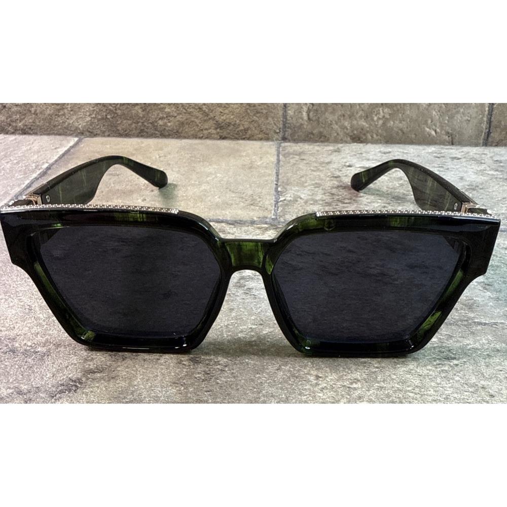 Oversized Green Rhinestone Accent Sunglasses Square Geometric Fashion Women's